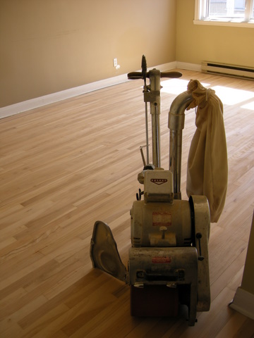 20090902_floorSandnig_03